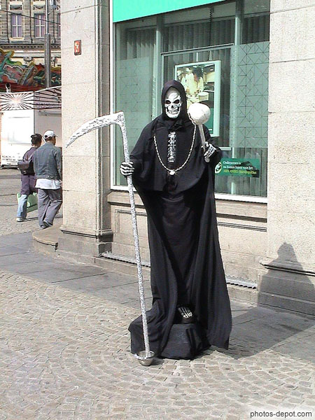 Actor street photo