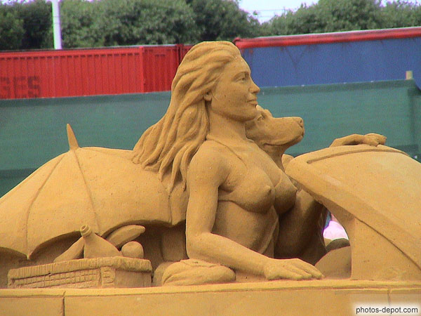 Buste woman car hairs wind photo