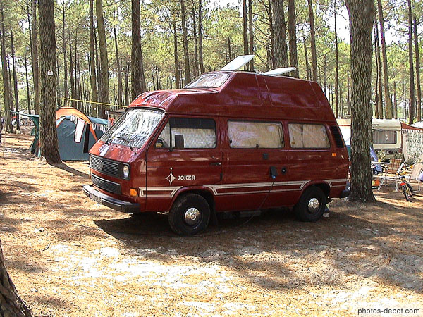 Minivan red photo