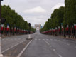 Les champs vide orn�s de drapeaux fran�ais